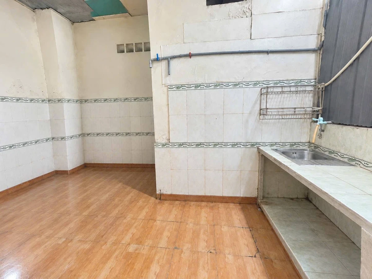 Bán nhà gần 80m², ngang gần 5m, giá hơn 3 tỷ, gần Tô Ngọc Vân, Gò Vấp - Ảnh thu nhỏ 2