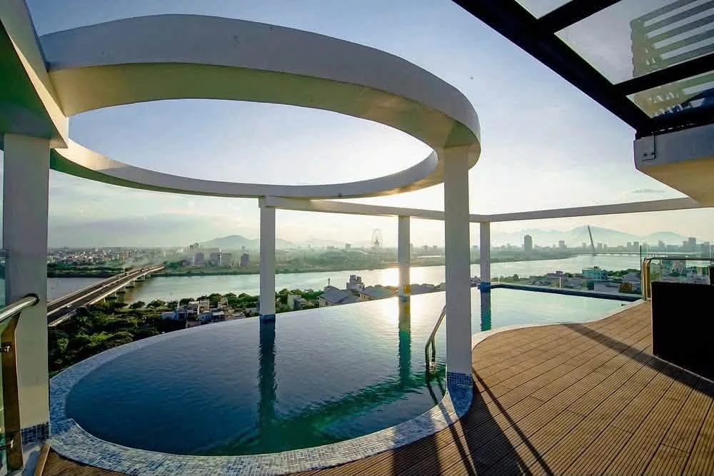 Bán khách sạn 4 sao 12 tầng 51 phòng 258m² Đà Nẵng - Ảnh thu nhỏ 2