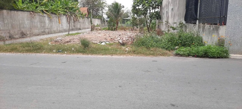 Bán đất 2 mặt tiền hơn 400m² tại Đức Hòa - 3,05 tỷ