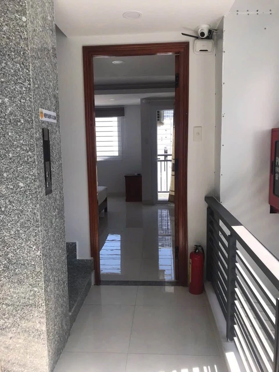 Bán tòa căn hộ 7,5 tầng phố Tây Nha Trang 398m² giá 15 tỷ - Ảnh thu nhỏ 2