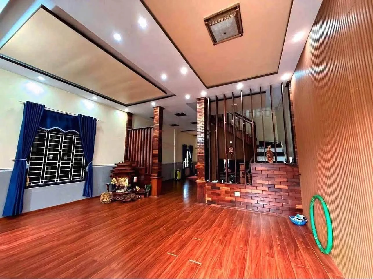 Bán nhà 2 tầng mặt tiền 217m² Trần Xuân Soạn, giá 2 tỷ - Ảnh 1