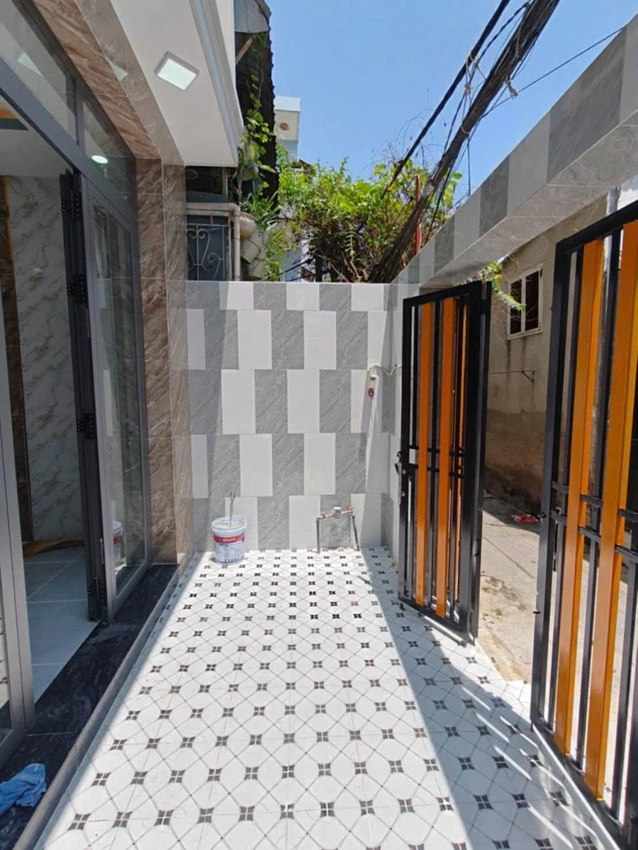 Bán nhà hẻm 1 trệt 2 lầu sân thượng 68m2, 4PN, đường Bến Phú Định, Quận 8 - Ảnh thu nhỏ 4