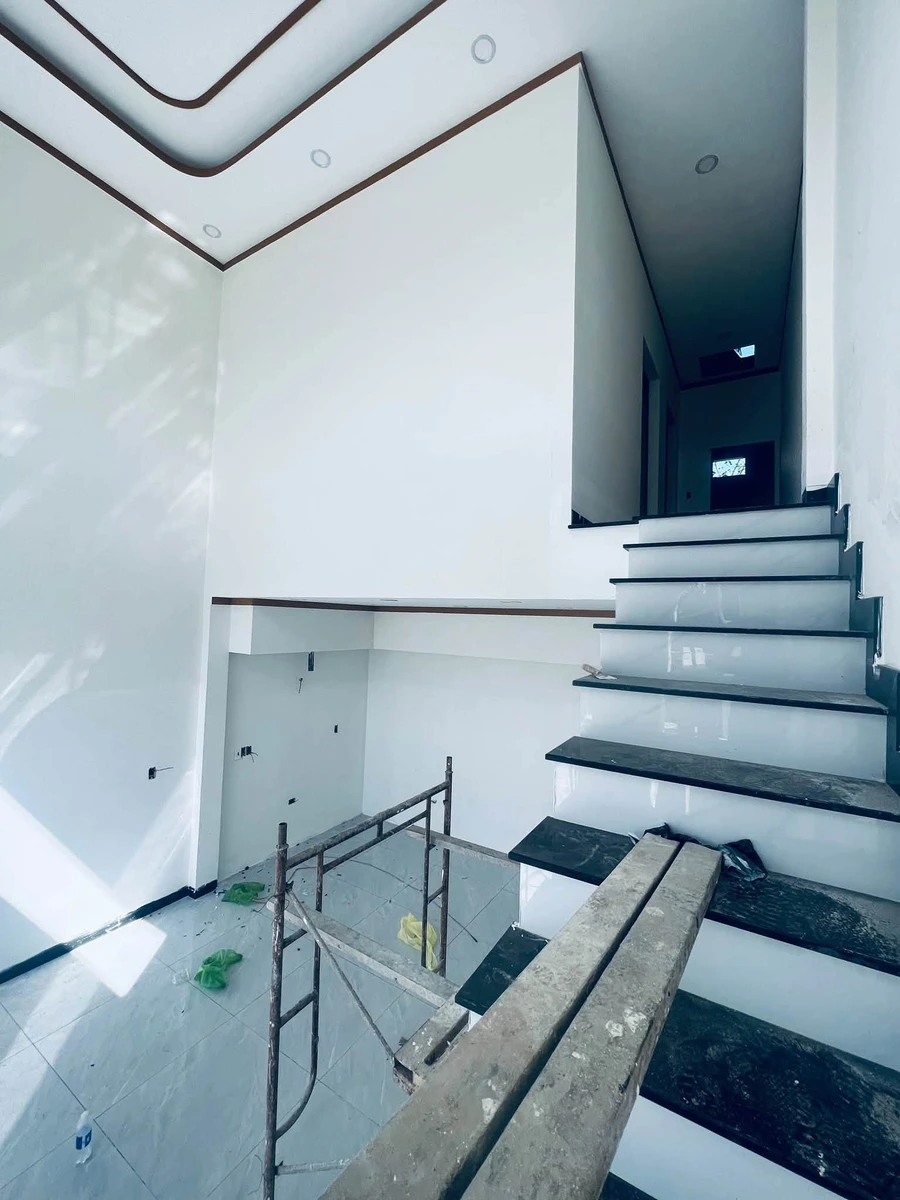 Bán nhà lầu 110m2, 3PN, 2WC, 1 tỷ 680 triệu ở Phường Long Khánh - Ảnh thu nhỏ 4