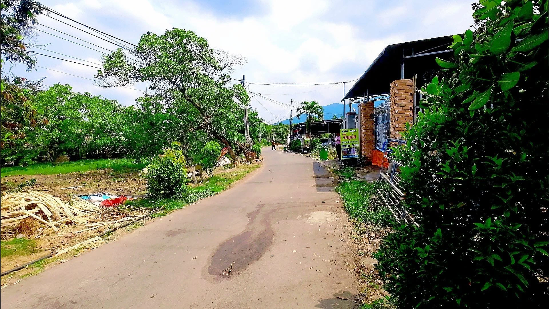 Bán đất mặt tiền đường Lò Than 148m2, gần chợ Suối Cát, giá 650 triệu - Ảnh 1