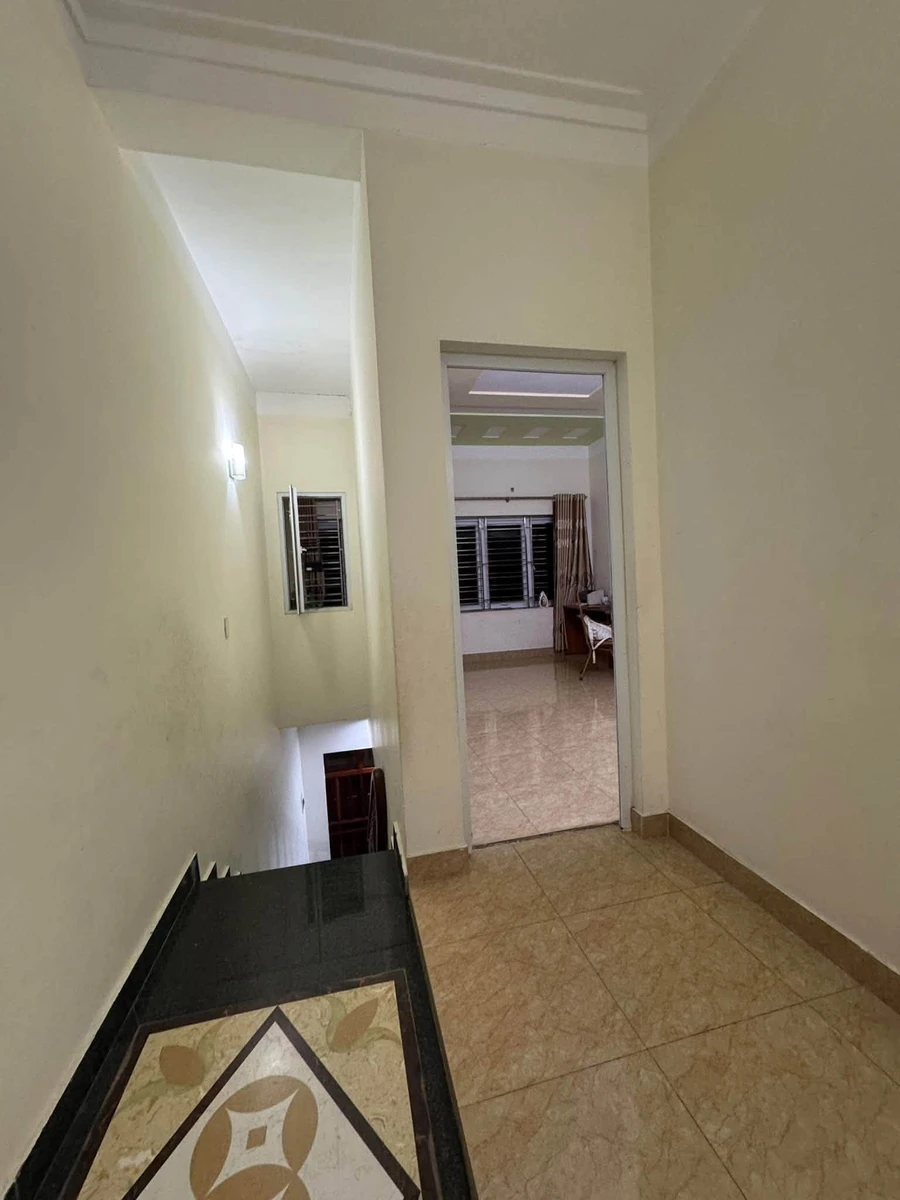 Bán nhà 3 tầng 60m2, 3 phòng ngủ gần phố Hòa Bình, Phan Đăng Lưu, Kiến An, Hải Phòng - Ảnh thu nhỏ 5