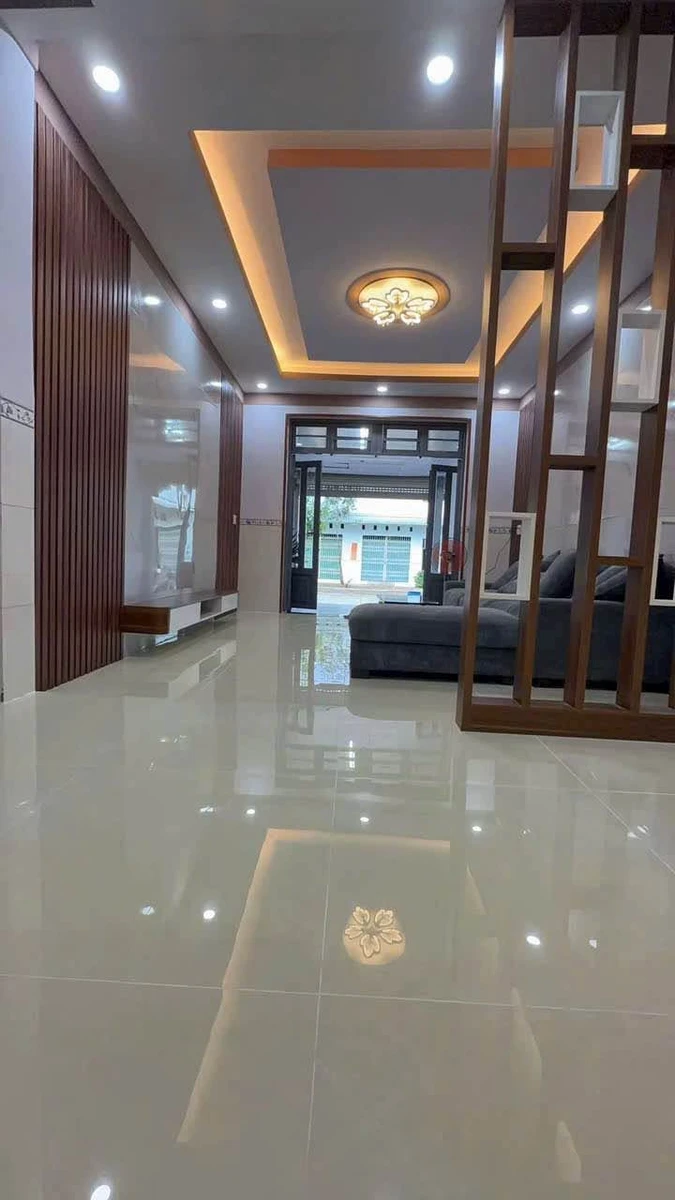 Bán nhà Bến Cát 100m2 giáp chợ đêm Mỹ Phước 3, 2 tỷ 080 - Ảnh thu nhỏ 3