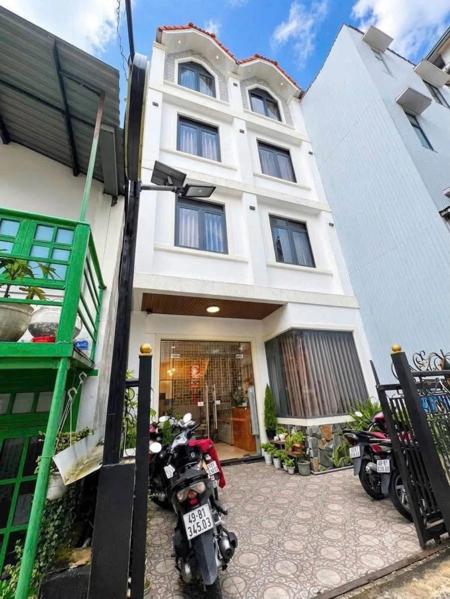 Bán homestay 8 phòng 280m² Đà Lạt 6,2 tỷ - Ảnh 1