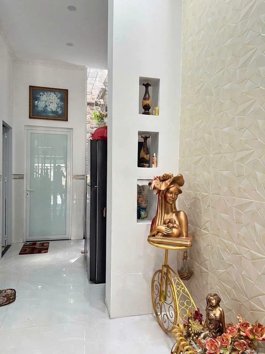 Bán nhà lầu mặt tiền kinh doanh 100m² Phan Thiết - Ảnh thu nhỏ 4