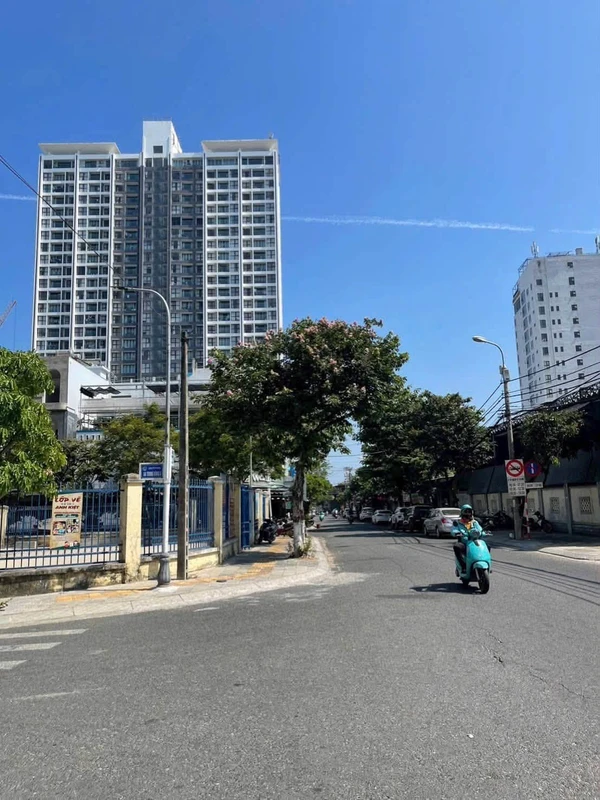 Bán đất mặt tiền Thủ Khoa Huân 180m² giá 21 tỷ Đà Nẵng