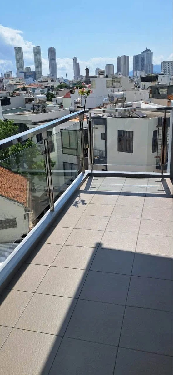 Bán nhà 1 trệt 4 tầng 126m² Nha Trang, gần biển - Ảnh thu nhỏ 2