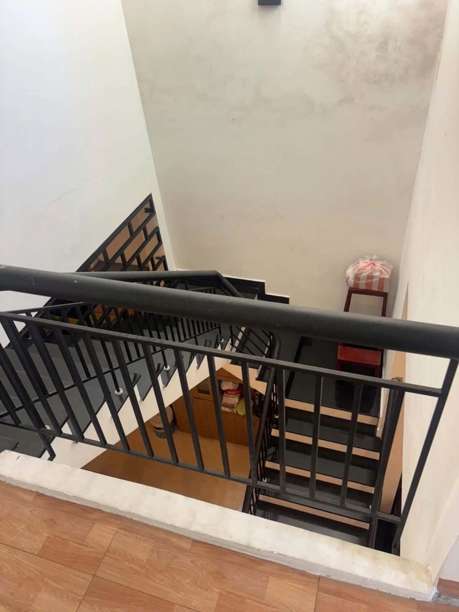 Bán nhà 2 tầng 100m2 Nguyễn Văn Tỵ Bình Chánh nhỉnh 4 tỷ - Ảnh thu nhỏ 3