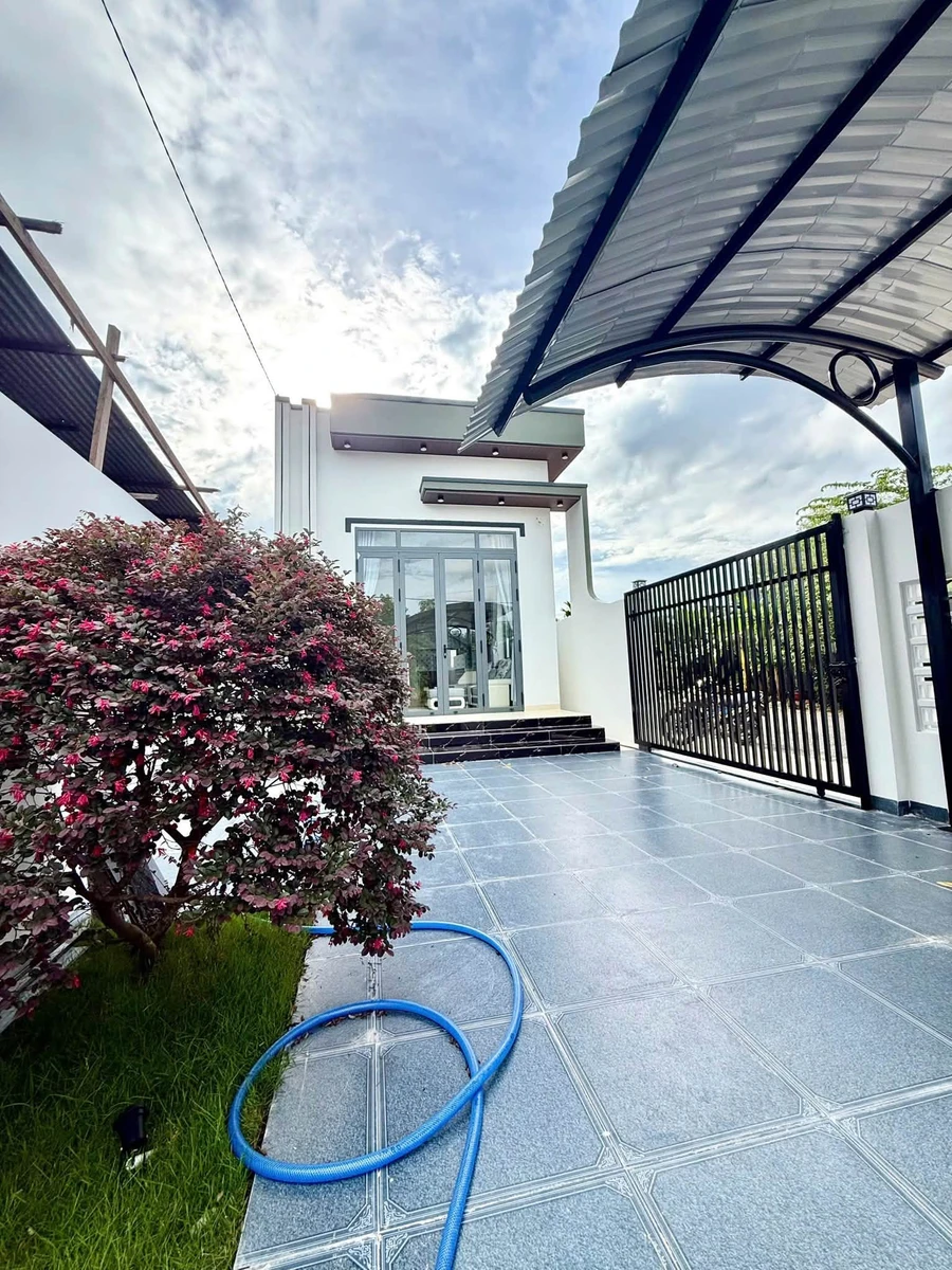 Bán nhà phố Tây Ninh 5m × 28,5m 2 PN giá 1 tỷ 450 - Ảnh thu nhỏ 3
