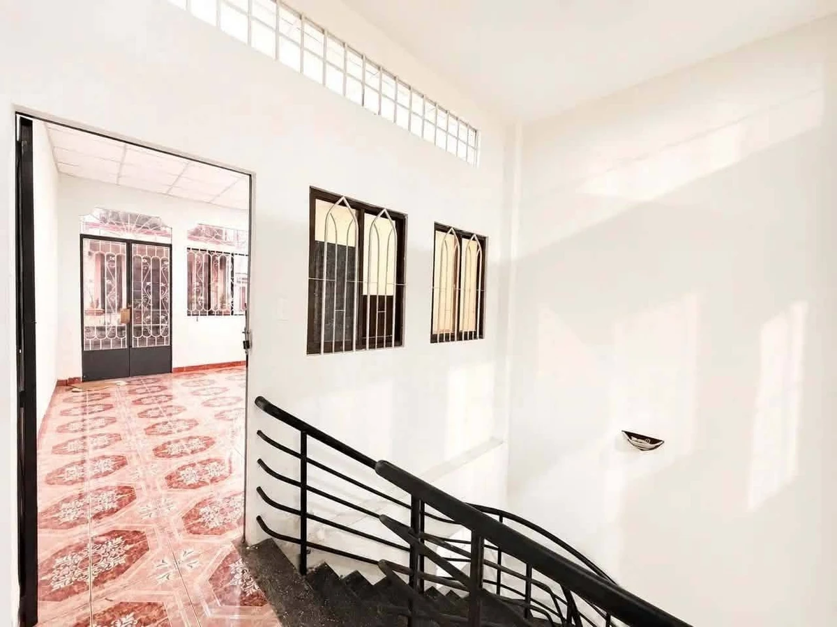 Bán nhà phố 65m2 trệt 2 lầu 5 phòng ngủ đường Lê Văn Sỹ, Quận 3, giá 8,8 tỷ - Ảnh thu nhỏ 3
