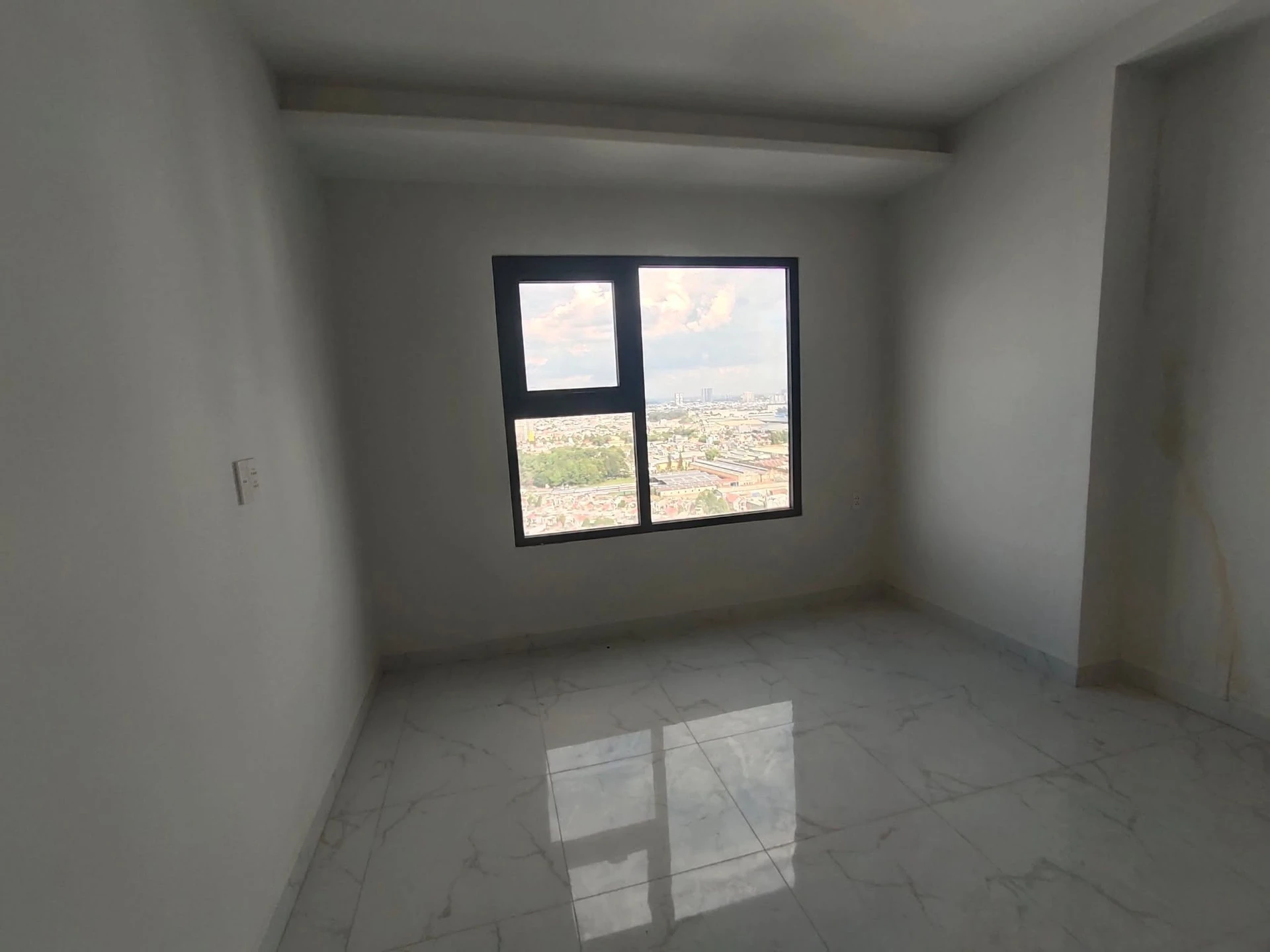 Cho thuê căn hộ 3PN 95m² tại Charm City Dĩ An, 7,5 triệu/tháng - Ảnh 1