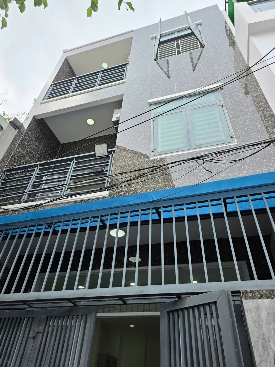 Bán nhà 3 tầng 36.9m² đường Cù Huân gần Tháp Bà, Nha Trang - Ảnh 1