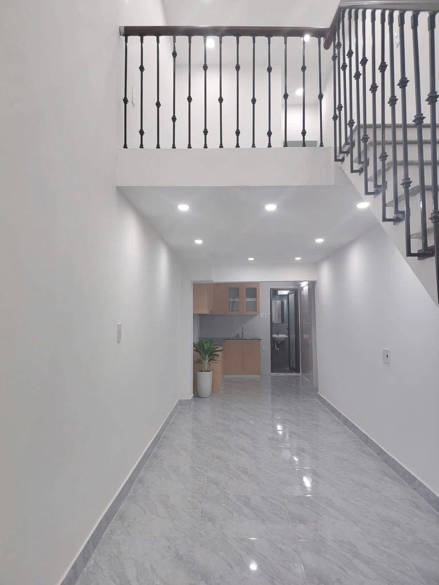 Bán nhà ngõ rộng 35m² Lam Sơn gần chợ Cầu Cáp - Ảnh thu nhỏ 2