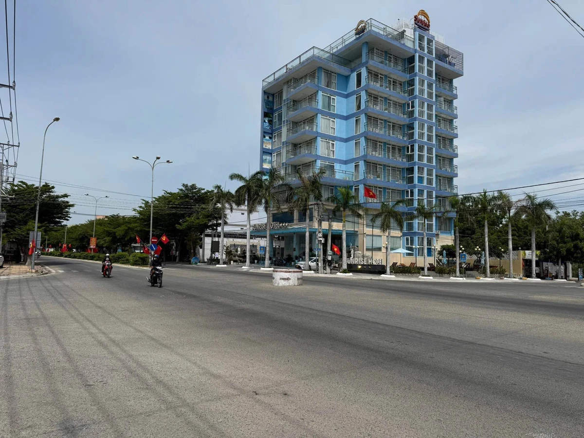 Bán nhà mặt tiền Yên Ninh 208m² kinh doanh, Khánh Hòa - Ảnh thu nhỏ 2