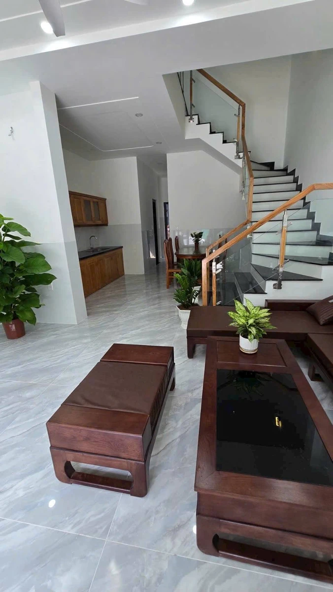 Bán nhà 1 trệt 1 lầu 80,4m2, 3PN, sổ riêng, phường Long Nguyên, giá 1,55 tỷ - Ảnh thu nhỏ 3