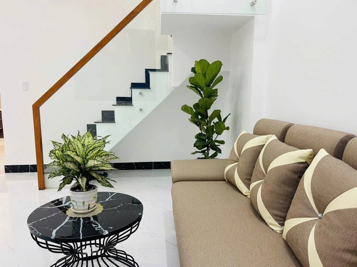 Bán nhà 3 phòng ngủ 50m² trung tâm Quyết Thắng - Ảnh thu nhỏ 4