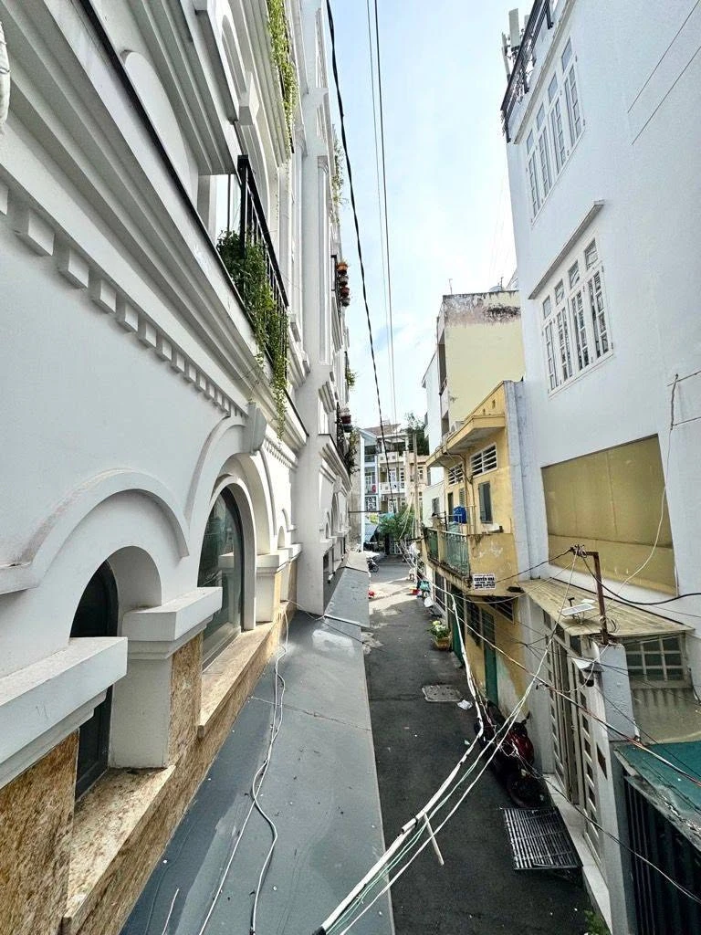 Bán nhà hẻm ô tô Hoàng Hoa Thám, Bình Thạnh, 59m², 3 tầng, 4PN, giá 9 tỷ - Ảnh thu nhỏ 2