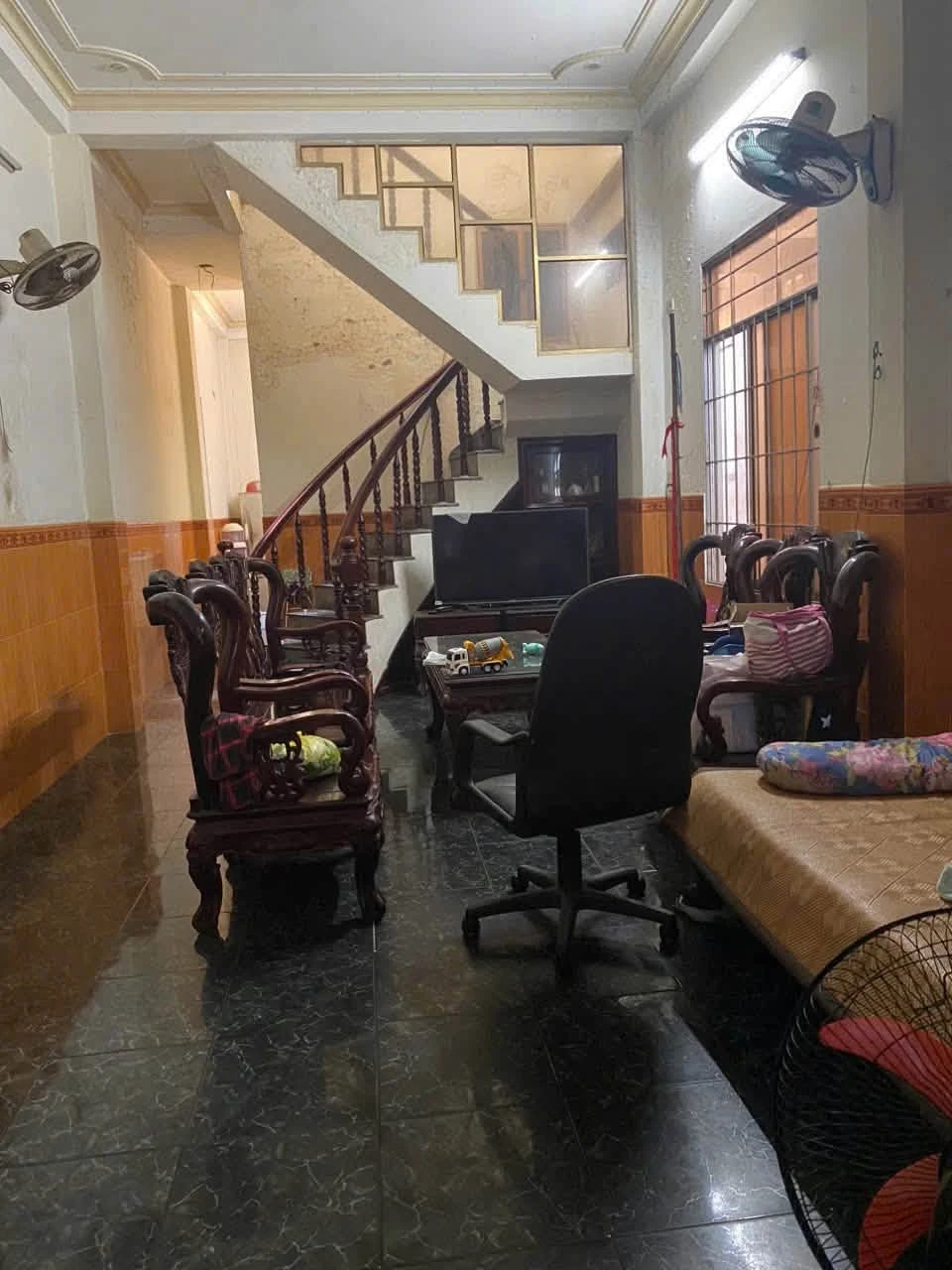 Bán nhà 2 tầng mặt tiền 161m² Lý Nam Đế Nha Trang - Ảnh 1