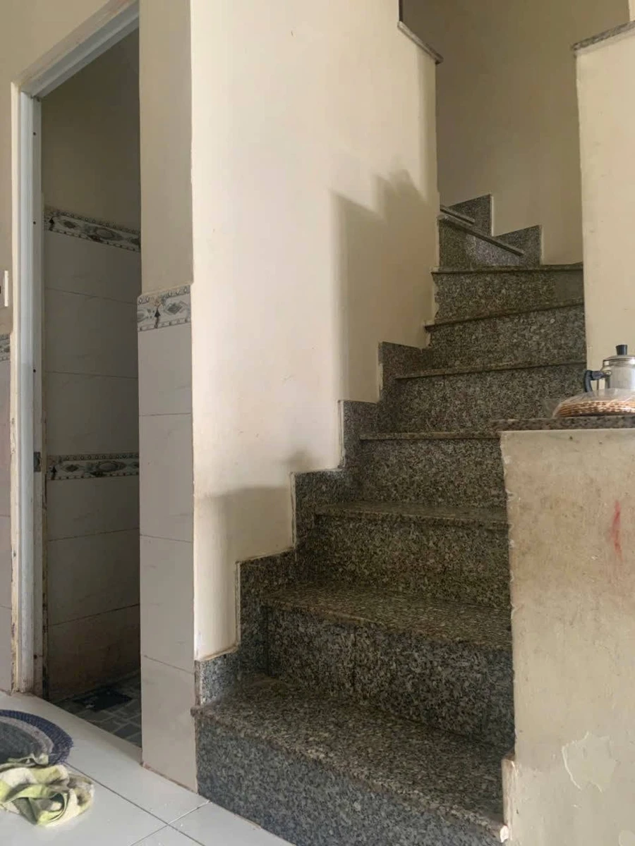 Bán nhà 1 trệt 1 lầu 56m2 (4x14), 2PN, giá 750 triệu, ấp Trầm Lạc, Đức Hòa, Long An - Ảnh thu nhỏ 5
