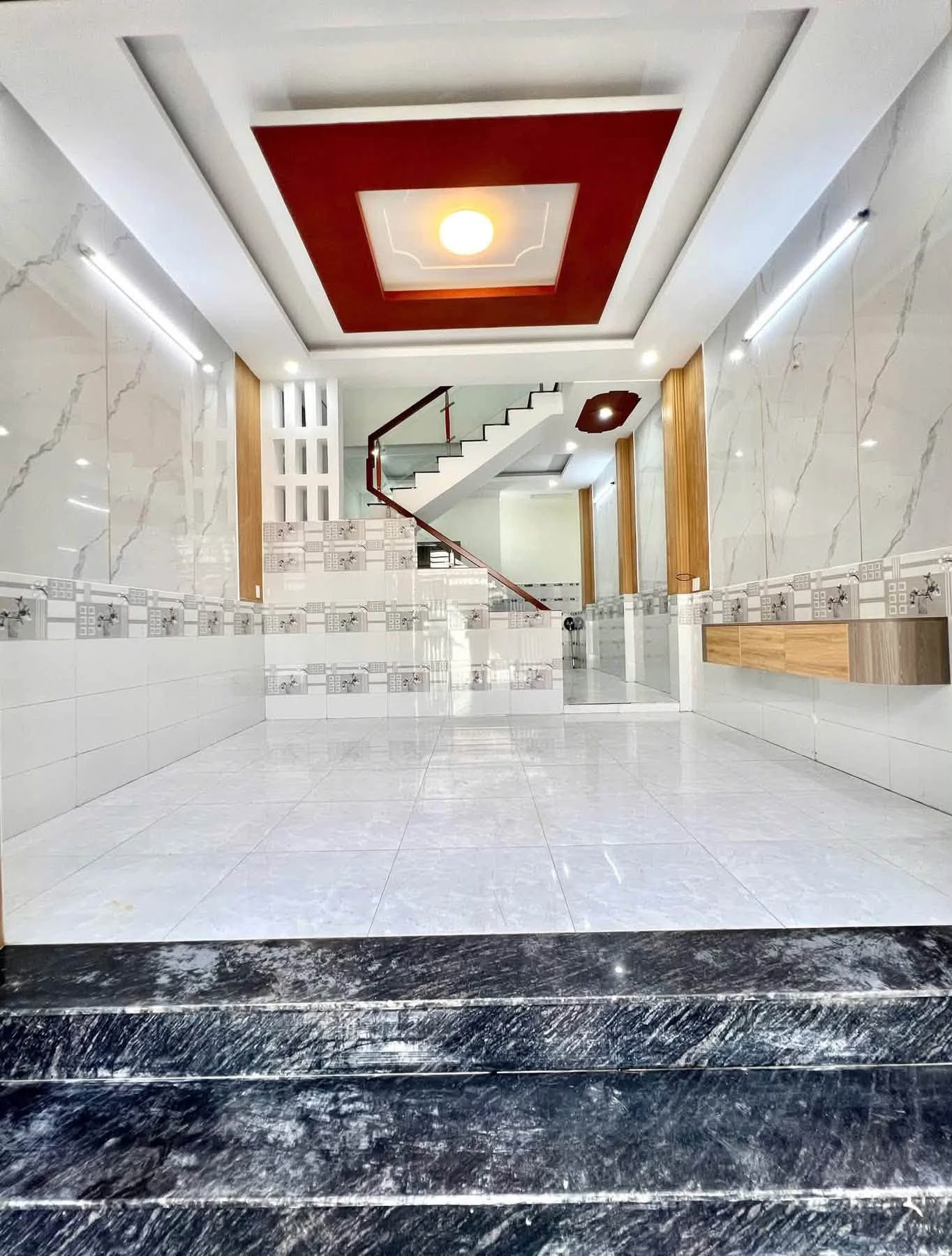 Bán nhà 2 PN, 56m², Dĩ An, Bình Dương 1.98 tỷ - Ảnh 1