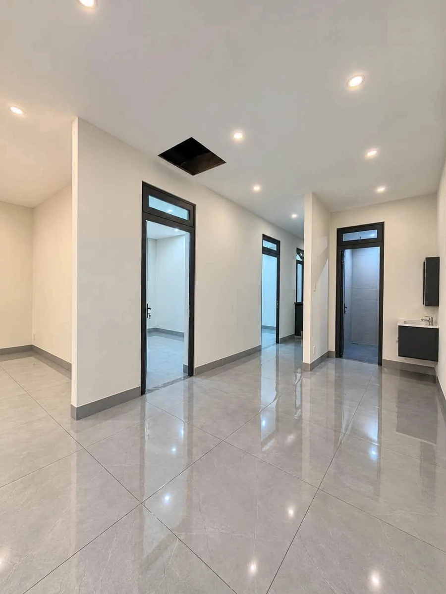 Bán nhà mặt tiền 7m, 140m², 3 PN tại Đức Trọng, Lâm Đồng - 3,7 tỷ - Ảnh thu nhỏ 5