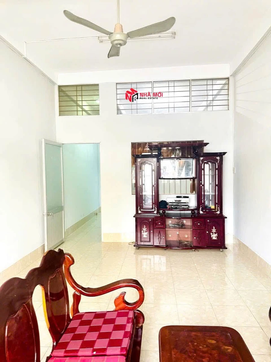 Bán nhà mặt tiền Nguyễn Tất Thành Cà Mau 4PN 100m2 - Ảnh thu nhỏ 2