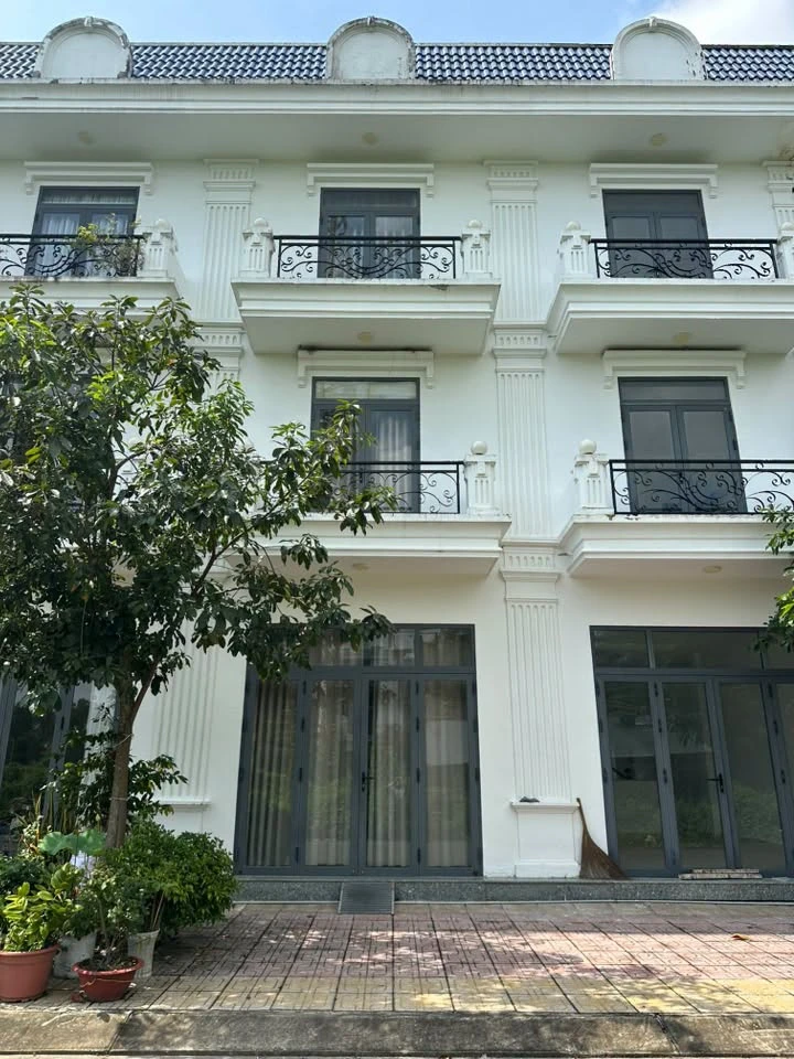 Bán nhà 2 lầu 69,8m² Bến Tre 2,2 tỷ - Ảnh thu nhỏ 2