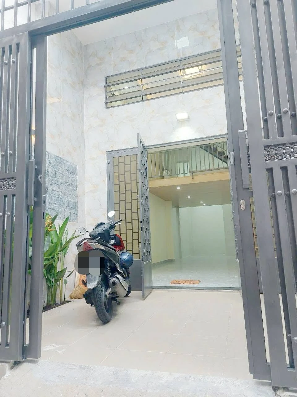 Bán nhà Trường Sa 61m2 3 tầng hơn 6 tỷ Phú Nhuận - Ảnh 1