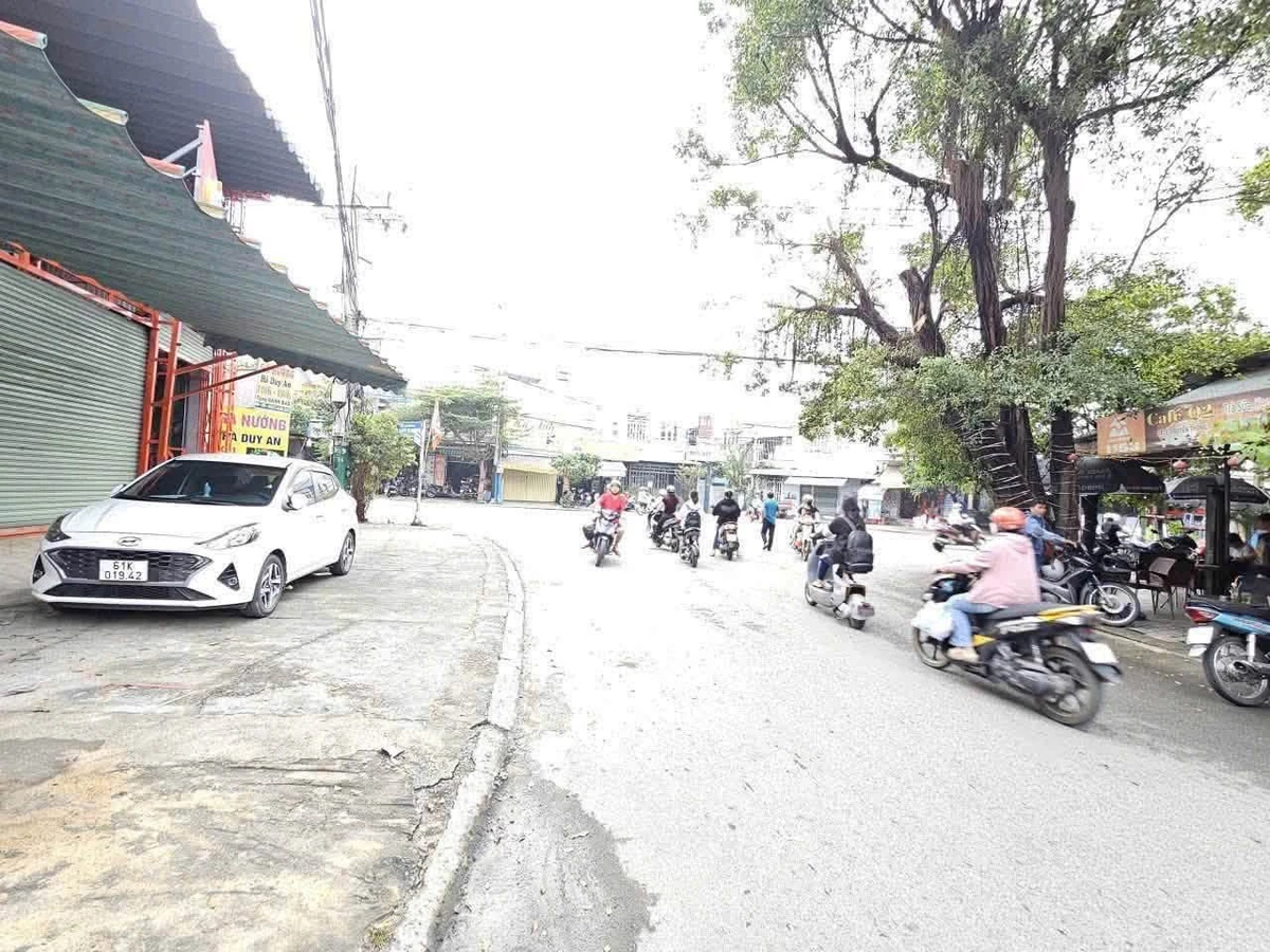 Cho thuê mặt bằng 120m2 gần Ngã tư Chiêu Liêu, 12 triệu/tháng - Ảnh 1