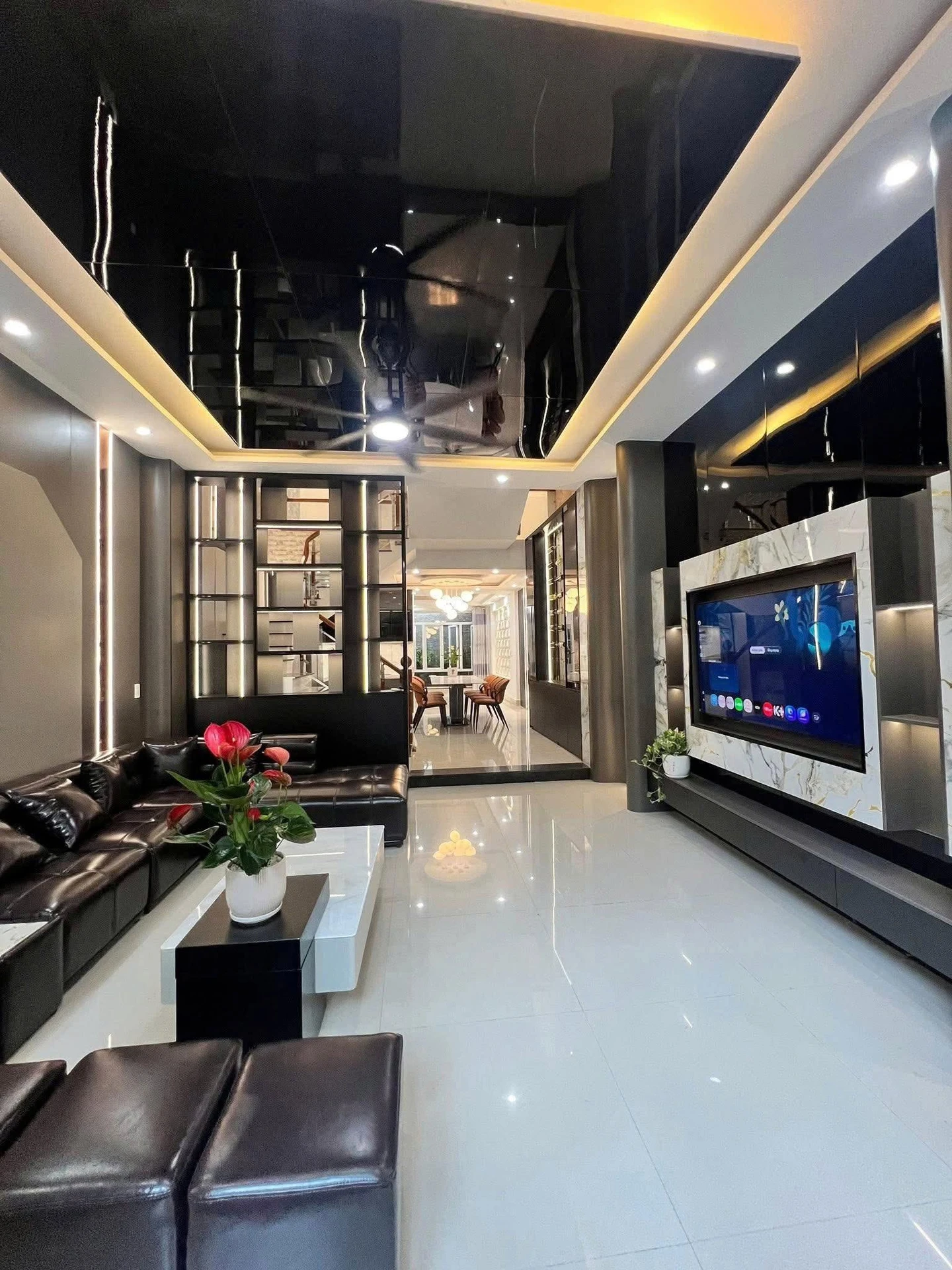 Bán nhà 3 tầng 260m² mặt tiền Phạm Đình Hổ, Đà Nẵng, gần biển - Ảnh 1