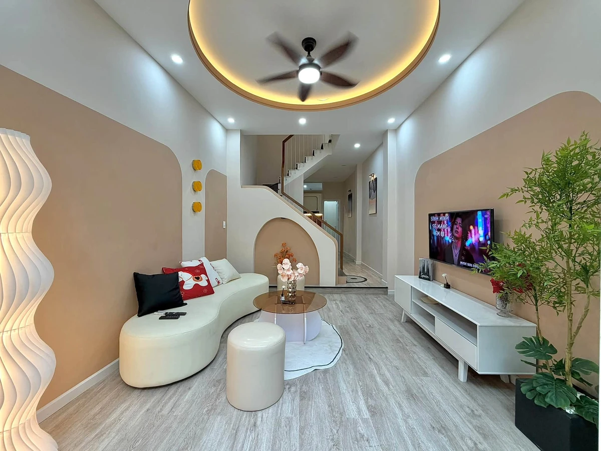 Bán nhà kiệt 2 tầng 88m² 3 PN Quận 1 gần Aeon Mall - Ảnh thu nhỏ 2