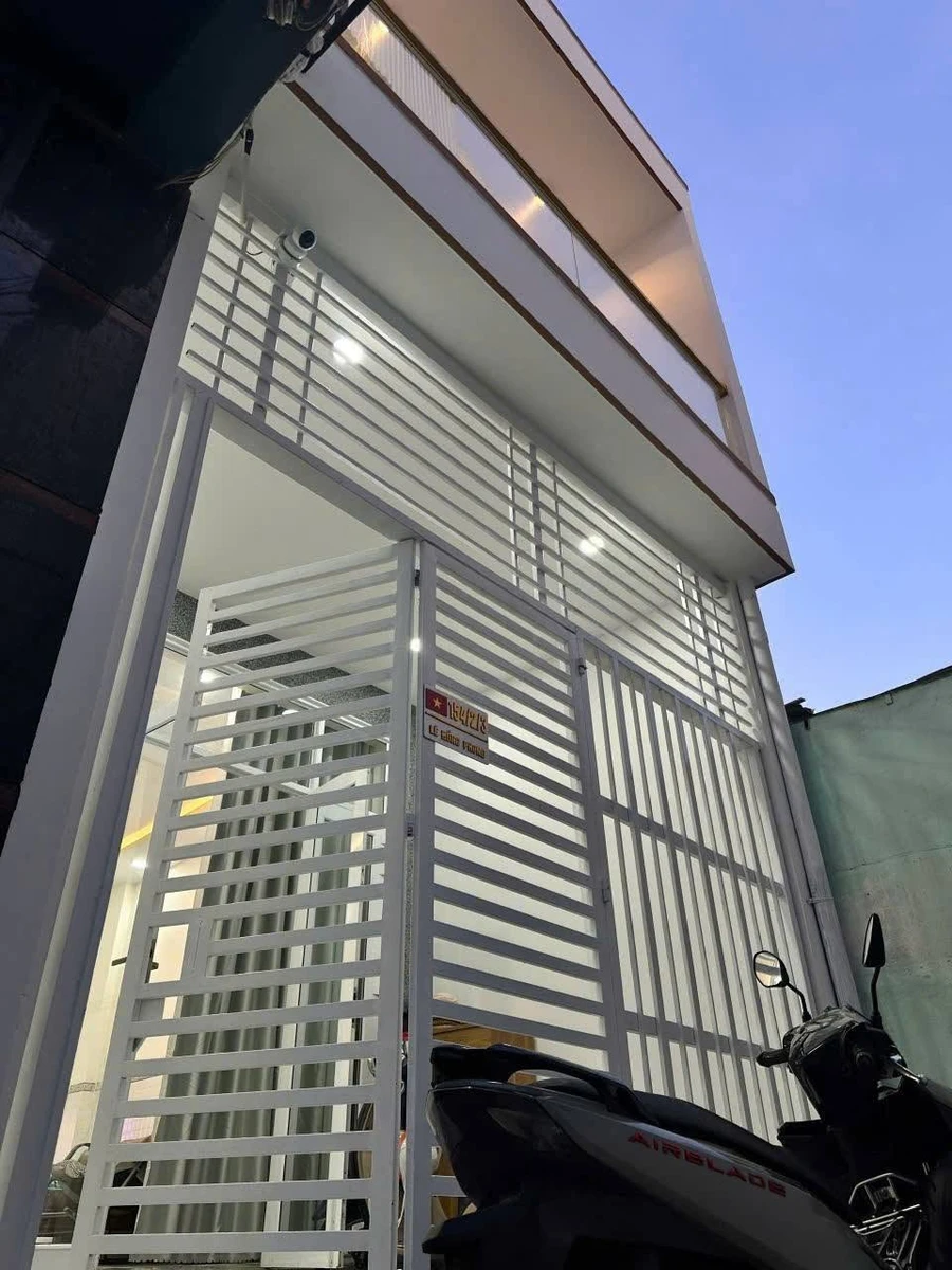 Bán nhà 2 tầng hẻm Lê Hồng Phong, 52,4m², giá 3,5 tỷ - Ảnh 1