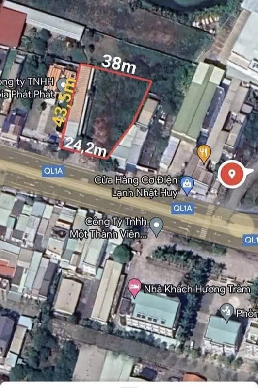 Bán đất thổ cư mặt tiền QL1A, 1400m2, Tân An, Long An