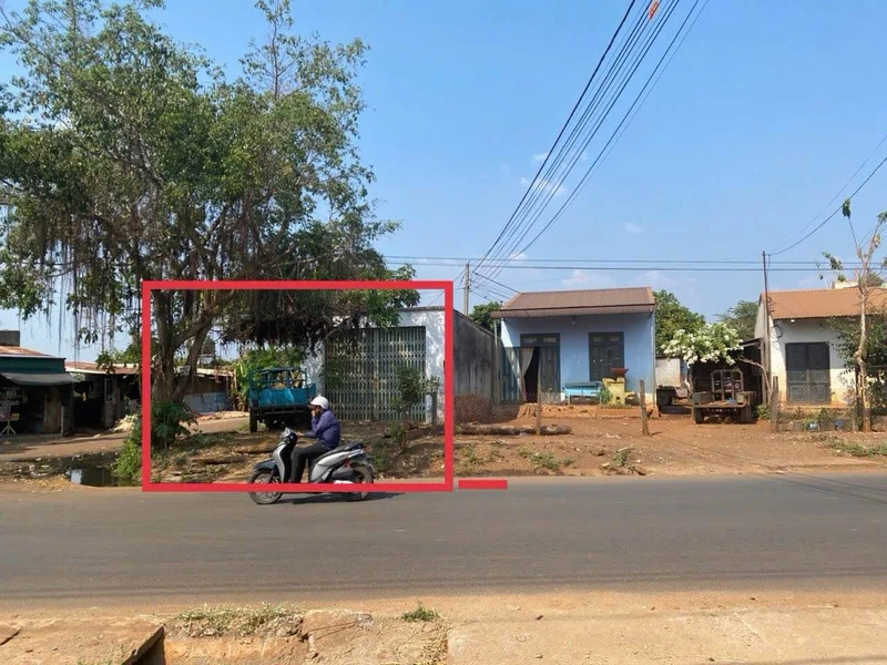 Bán góc đất 2 mặt tiền Tỉnh Lộ 5, Buôn Ma Thuột, 132m²