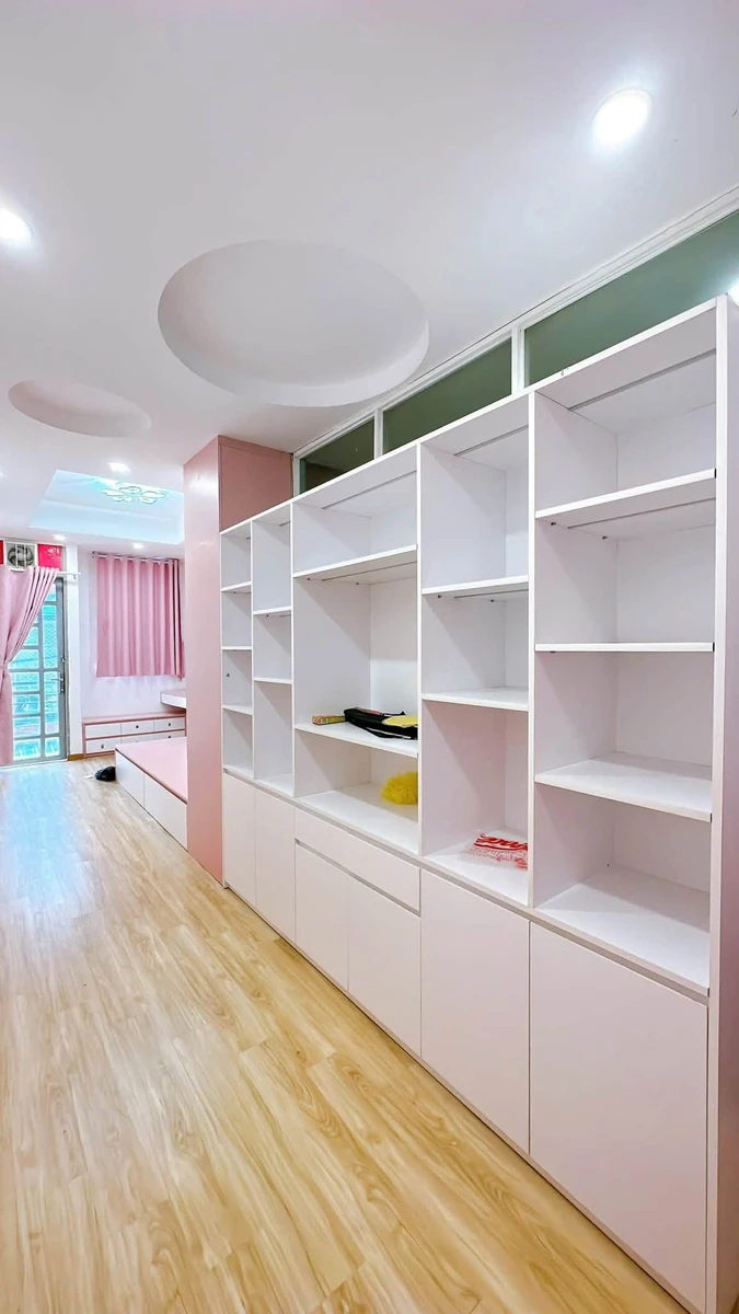 Bán nhà 1 trệt 3 lầu 30,3m2 khu đường số Quận 4, 3PN 4WC, giá khoảng 7 tỷ - Ảnh thu nhỏ 3