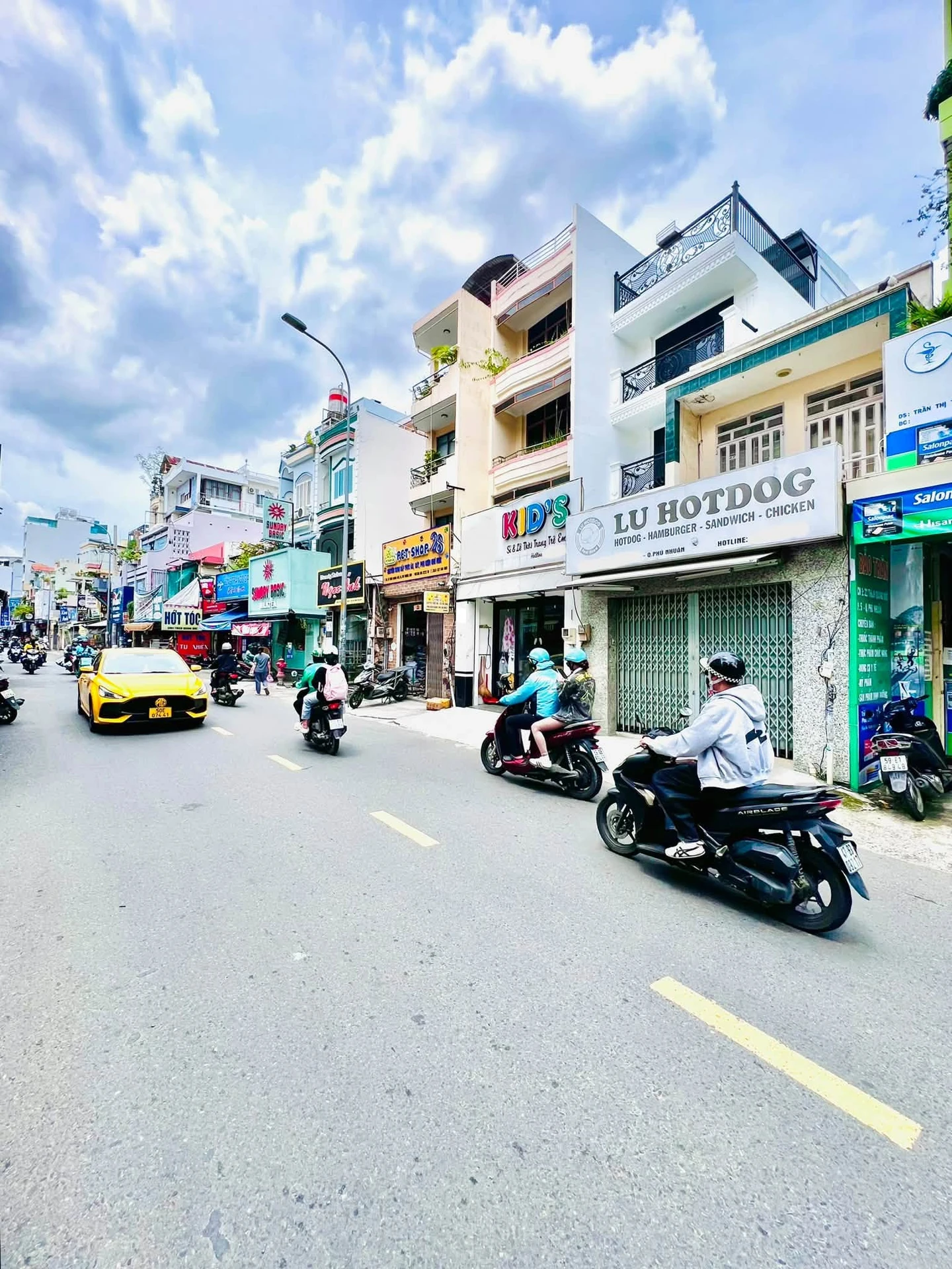 Bán nhà mặt tiền Phú Nhuận 40m2, 3 tầng đúc 4PN 3WC, giá 8,18 tỷ - Ảnh 1
