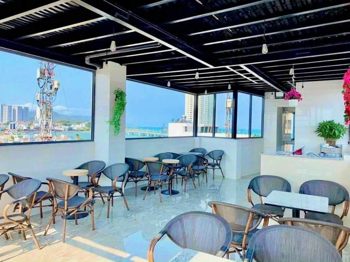 Bán khách sạn 2 sao 585m2 mặt tiền chợ Đầm giá 30 tỷ - Ảnh thu nhỏ 5