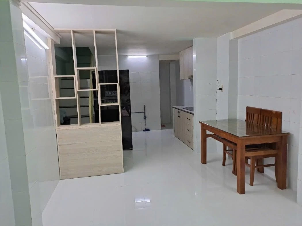 Bán nhà 3 tầng 30m² Quận 10 nhỉnh 4 tỷ - Ảnh 1
