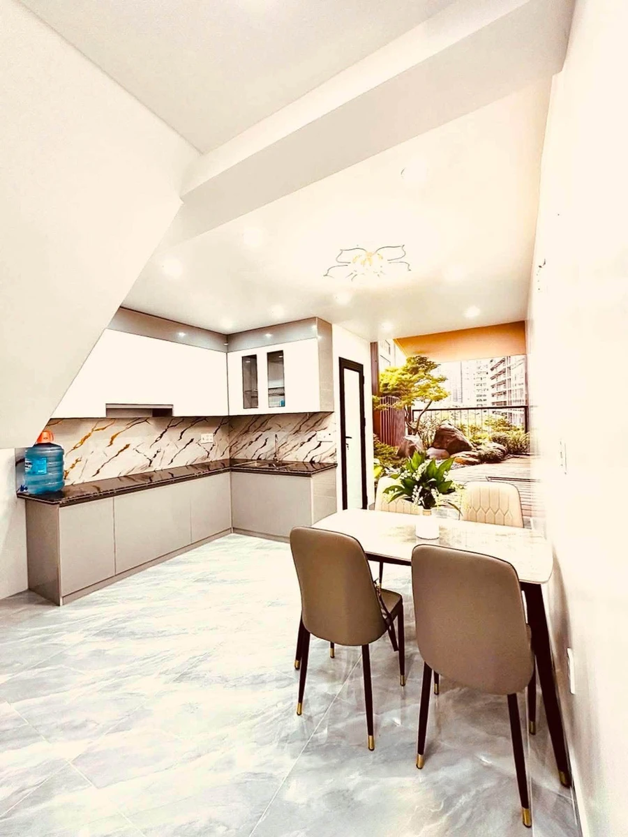 Bán nhà phố Trần Nguyên Hãn 70m² 3 phòng ngủ 3,4 tỷ Quận 7 - Ảnh thu nhỏ 2