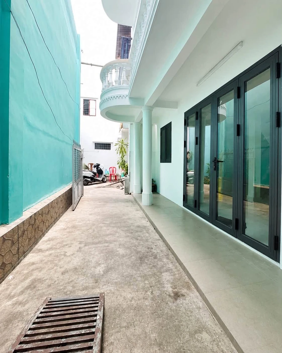 Bán nhà 2 tầng 51m² 3PN sát chợ Thủ Đức, sổ hồng riêng, giá 3,95 tỷ - Ảnh thu nhỏ 3