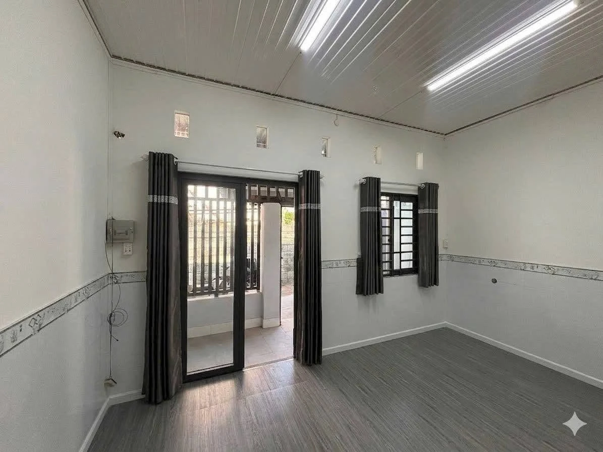 Bán nhà cấp 4 60m2, 2PN 1WC, Phường Linh Trung, giá 5,5 tỷ - Ảnh thu nhỏ 3