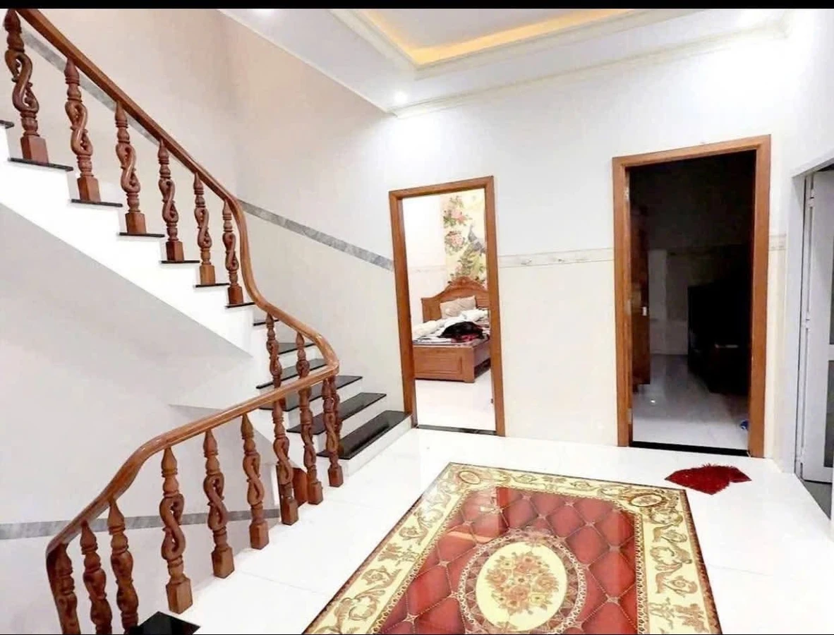 Bán biệt thự 6PN 4WC 200m2 Tam Long - Ảnh thu nhỏ 4
