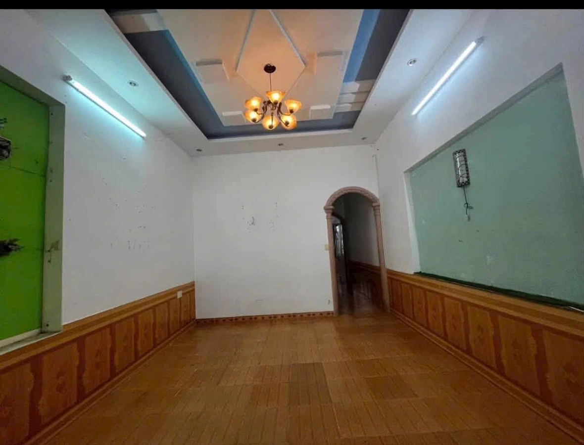 Bán nhà cấp 4 hẻm 65 Đô Lương, 90m2 (5x18), Phường 11, TP Vũng Tàu, giá 4,1 tỷ - Ảnh thu nhỏ 2