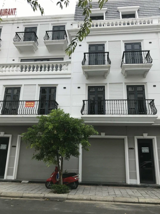 Bán nhà Vincom Phường Tuy Hòa Tỉnh Đăk Lắk vị trí đẹp LH Anh Hiệp 0988 433 *** - Ảnh 1