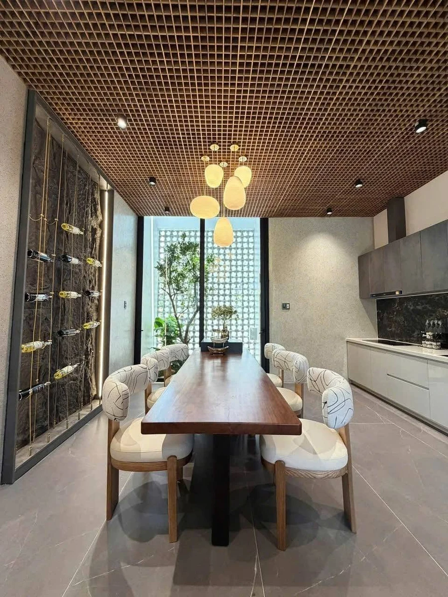 Bán nhà 3 tầng có hồ bơi 89m2 gần Marriott, Quận 7 - Ảnh thu nhỏ 3