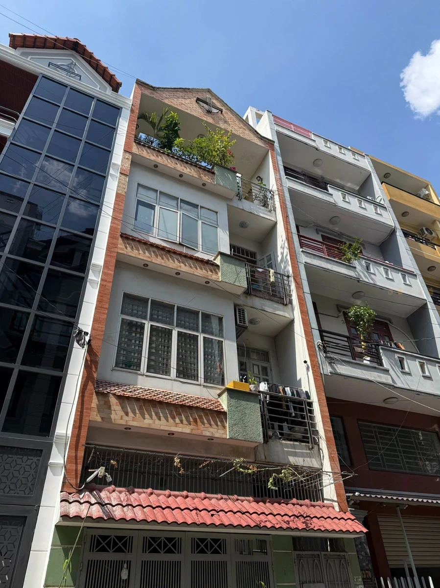 Bán nhà hẻm xe hơi 5 tầng 50m2 trục Lý Thường Kiệt, Tân Bình, giá 8,5 tỷ - Ảnh 1