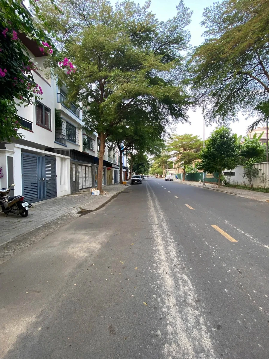 Bán lô đất mặt tiền Vương Thừa Vũ 95m2, 5.7 tỷ - Ảnh thu nhỏ 2